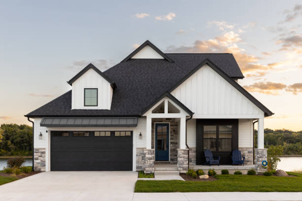 Best Storm Damage Roof Repair  in Bolivar, WV